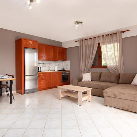 Theoni'S Country House With Garden And Sea View 알렉산드로폴리스 외부 사진